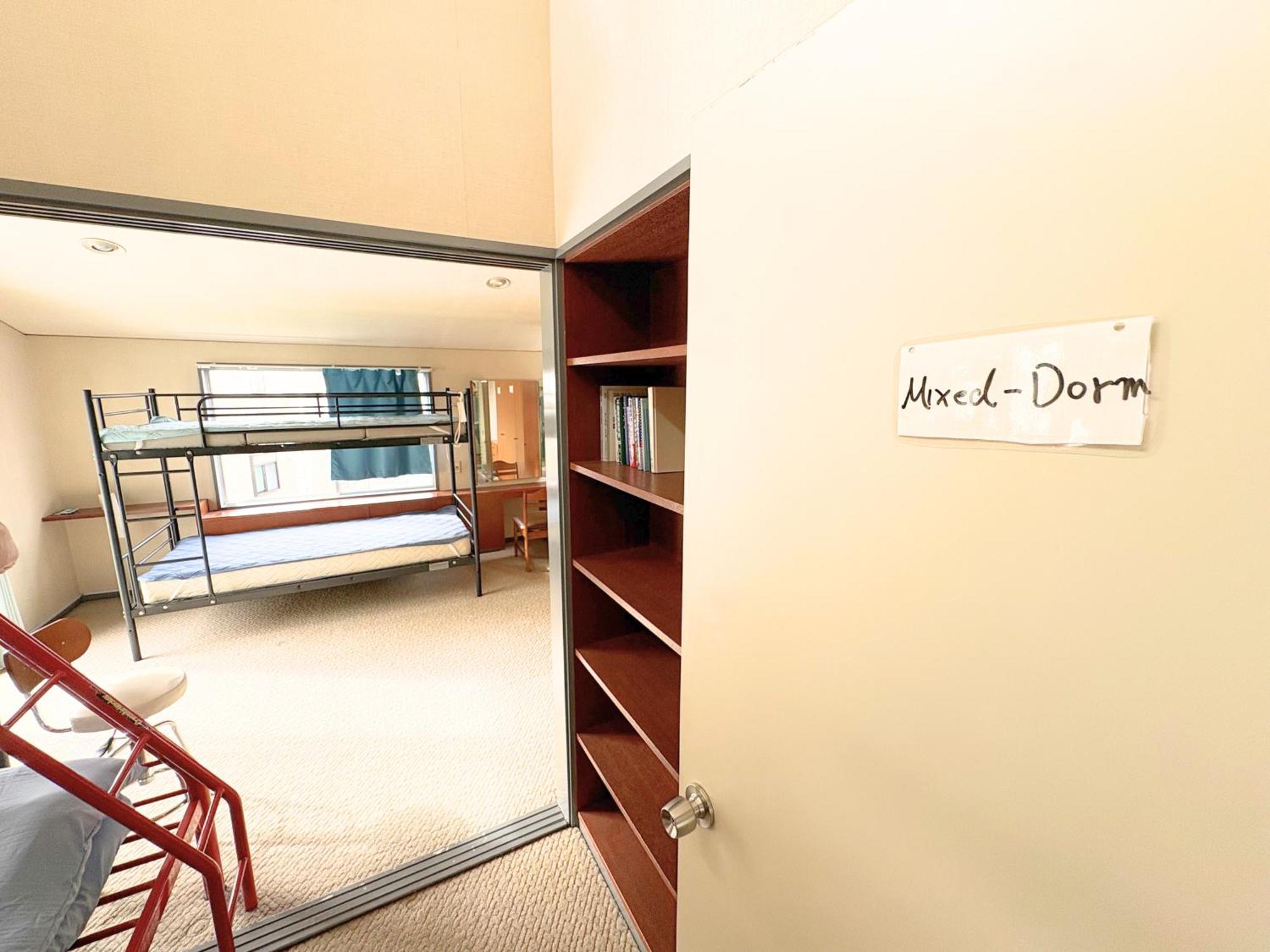 טוקיו Hostel Work Or Wander מראה חיצוני תמונה